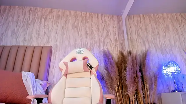 emely_florence_ - Emely_florence_'s free webcam