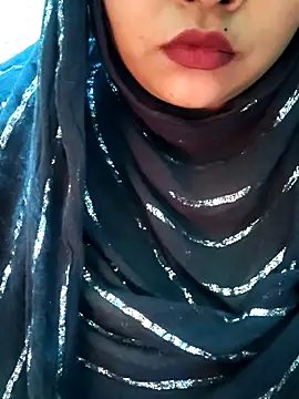 Webcam Model (Indian-Nazia)  is live.Free join now!