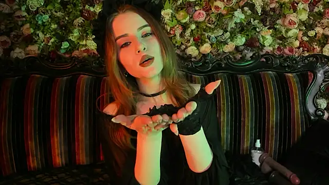 elliemori - EllieMori's free webcam