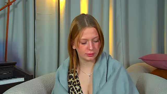 beatricebinoche - BeatriceBinoche's free webcam