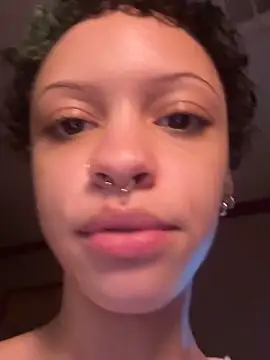 jojosbizarrelyf - Jojosbizarrelyf's free webcam