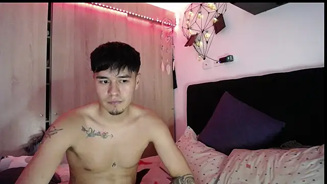 santiago_kiler - Santiago_kiler's free webcam