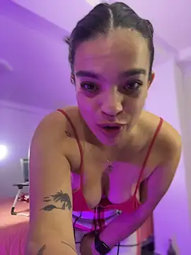 juanitamore01 - JuanitaMore01's free webcam