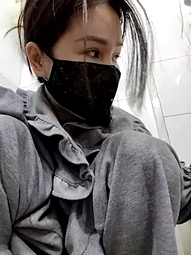 simsim-00 - Simsim-00's free webcam