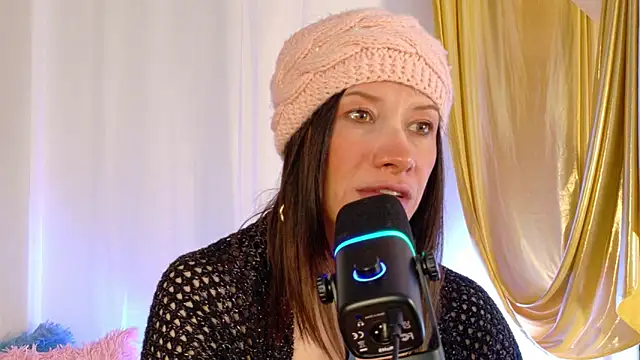 magali_19 - Magali_19's free webcam