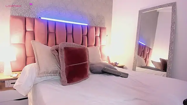 abellafox_ - AbellaFox_'s free webcam