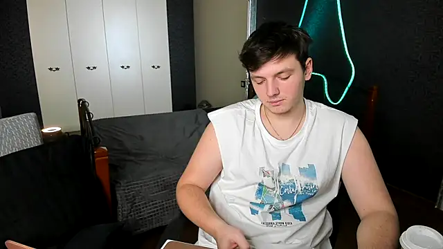 max496 (Ask my age) - PUBLIC BLOWJOB