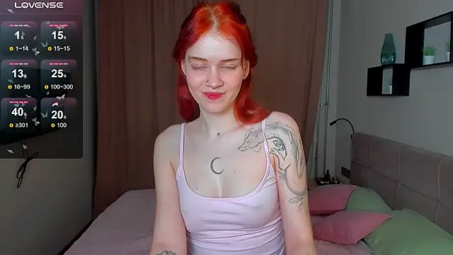 alice_with_freckles webcam