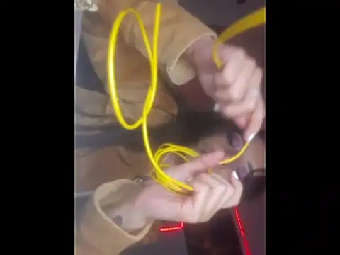 AlexxaAndRileyy webcam