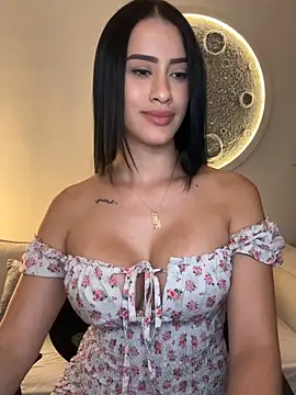 sarahhsmitth1 - SarahhSmitth1's free webcam - UK Sex Cams