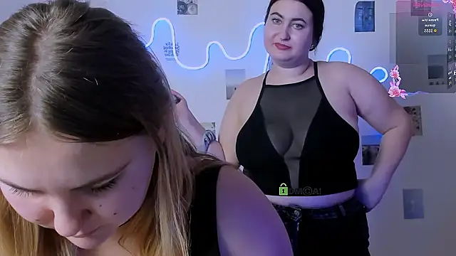 dina_bloom_ - Dina_bloom_'s free webcam