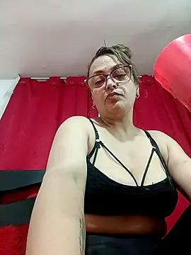Lady_16 webcam