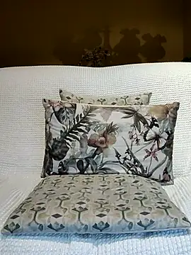 Webcam Model (Melody87)  is live.Free join now!