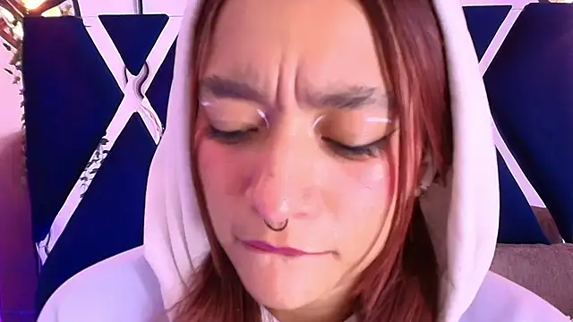 charlotte_bluee webcam