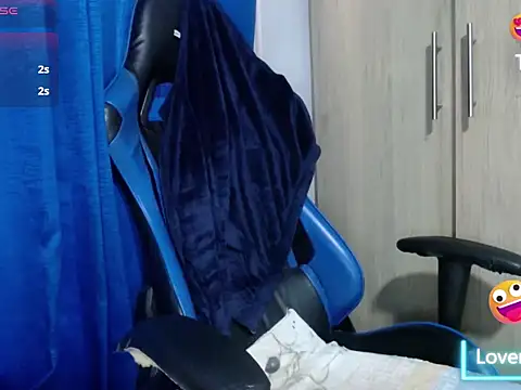 Danielagomez33 webcam