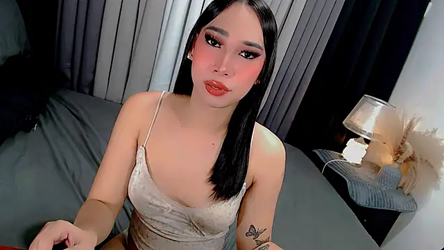 Kisha_fucks webcam