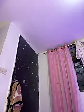 Melody_rouxxx webcam