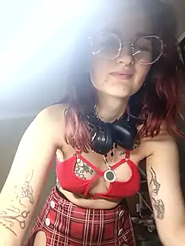 Webcam Model (Persefoha) is live