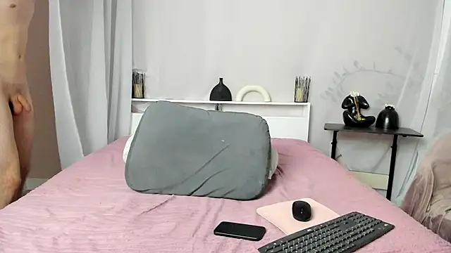 sherlockmax (M twink) - cum show