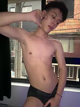 yoursexyjose Live Webcam on Stripchat