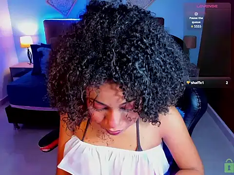 charlotte_bronte - Charlotte_bronte's free webcam - UK Sex Cams