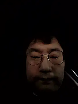 halu5400 Live Webcam on Stripchat