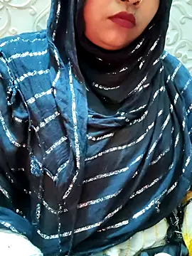 Webcam Model (Indian-Nazia)  is live.Free join now!