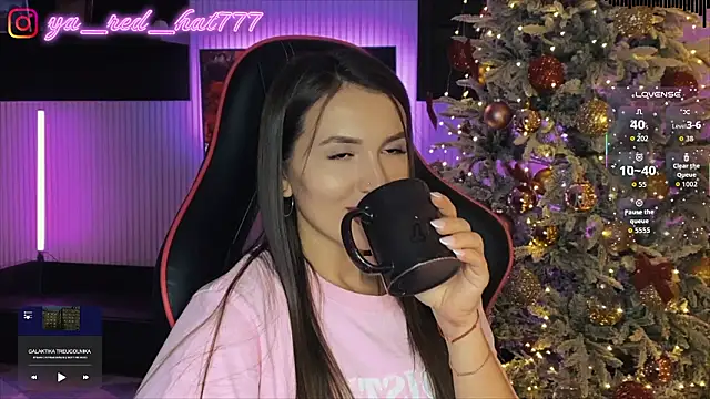 -red_hat- - -RED_HAT-'s free webcam - UK Sex Cams