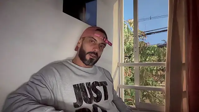 romeolovedark (Ask my age) - #beardy #big-ass #big-cocks #bisexuals #boots #brunettes #bubblebutt #cam2cam #club #daddies #erotic-dance #gamers #glamour #gym-rats #hairy #hd #hunks #jocks #latin #medium-hair #middle-priced-privates #muscular #mustache #nerds #power-top #recordable-privates #shaven #short-hair #side #small-audience #smoking #sneakers-and-socks #spanish-speaking #sport-gear #studs #trimmed #uncut #venezuelan