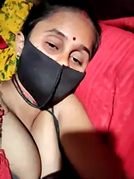 divya_chandok - Divya_Chandok's free webcam