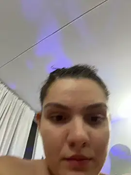 eva_stark10 - Eva_stark10's free webcam