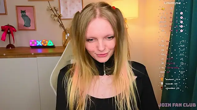 evangel1ne - Evangel1ne's free webcam