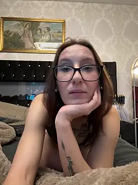 Emilia_Mausi webcam
