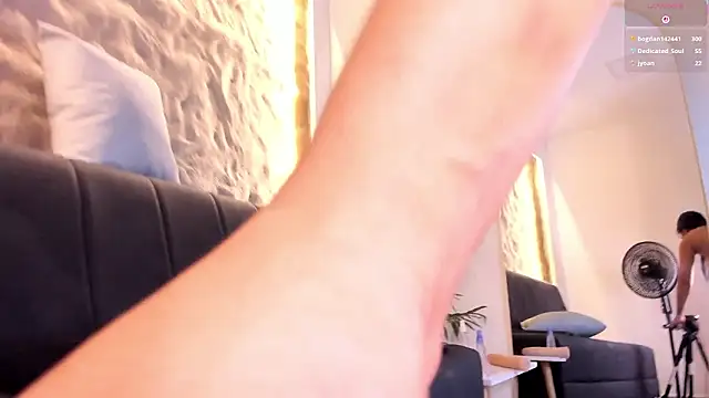 naomy_gyal - Naomy_gyal's free webcam