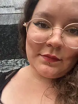 secsimoon - SecsiMoon's free webcam