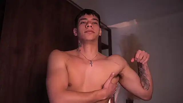 josep_davies (M twink) - cumshot
