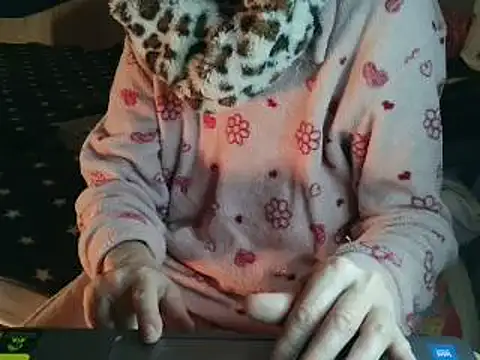 venered - VeneRed's free webcam