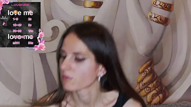 hailey_peach - Hailey_peach's free webcam - UK Sex Cams