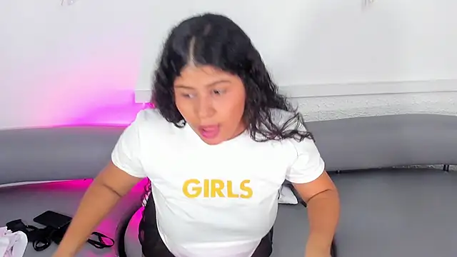 lunaqueen16 - LunaQueen16's free webcam