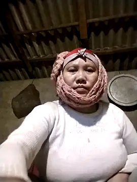 linhcutex - Linhcutex's free webcam