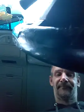 hungwell1515 (Ask my age) - Empty these balls