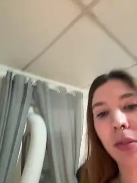 ineesdelrey - Ineesdelrey's free webcam