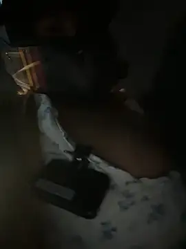 lauraltt - Lauraltt's free webcam