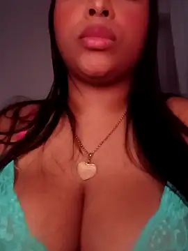 m_eduardabigcurvyplus - M_eduardabigcurvyplus's free webcam