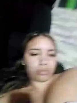 liliymike19 - Liliymike19's free webcam