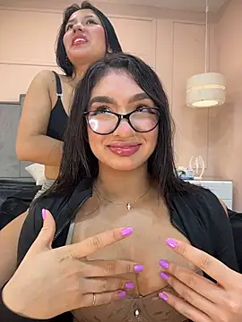 jenn_fit - Jenn_fit's free webcam