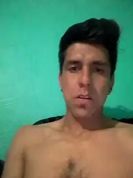 tragicairplane168 - TragicAirplane168's free webcam