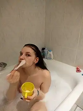 lissiedemons (Ask my age) - ✨Lovense in the ass✨🤤