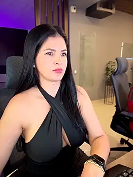 Carolina_Novoa's Stripchat show and profile