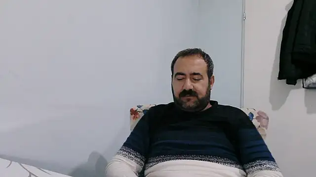 big_snakee (Ask my age) - Does anyone want sperm? :wanker: